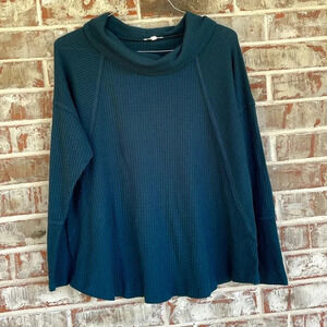 Maurice’s Spruce Ribbed Cowl Neck Shirt Tail Blouse